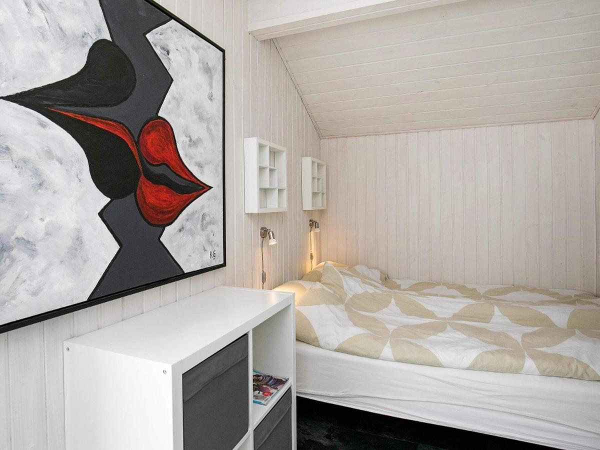 6 Person Holiday Home In Hemmet Bagian luar foto