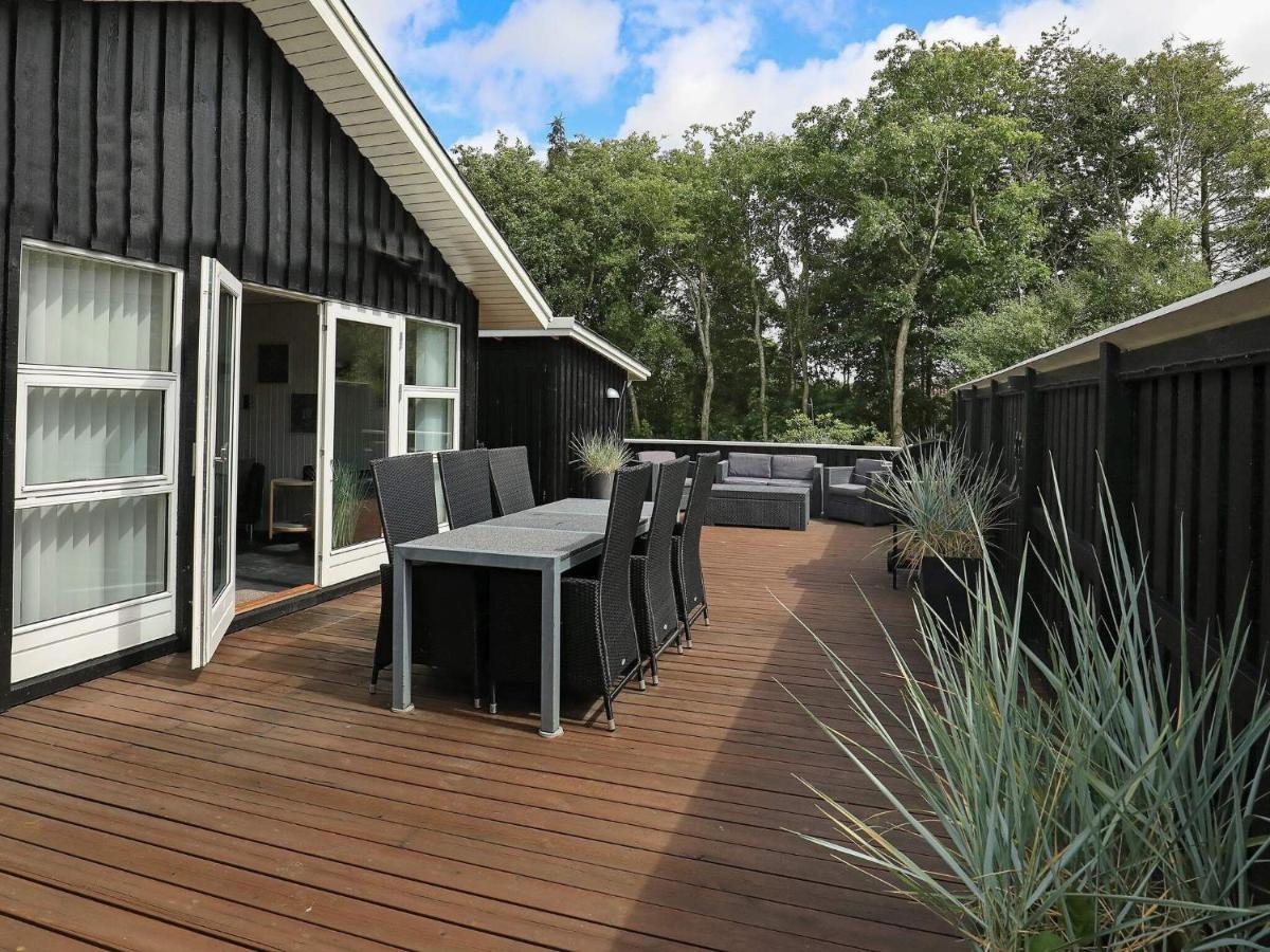 6 Person Holiday Home In Hemmet Bagian luar foto